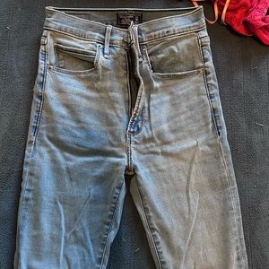 A & F ultra high rise super skinny size 24 (00s) $15